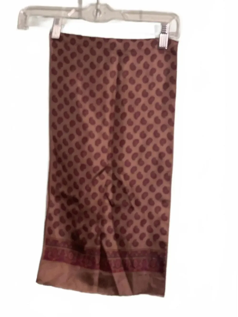 Oscar de la Renta Brown and Burgundy Paisley Patterned Women's  Silk Scarf